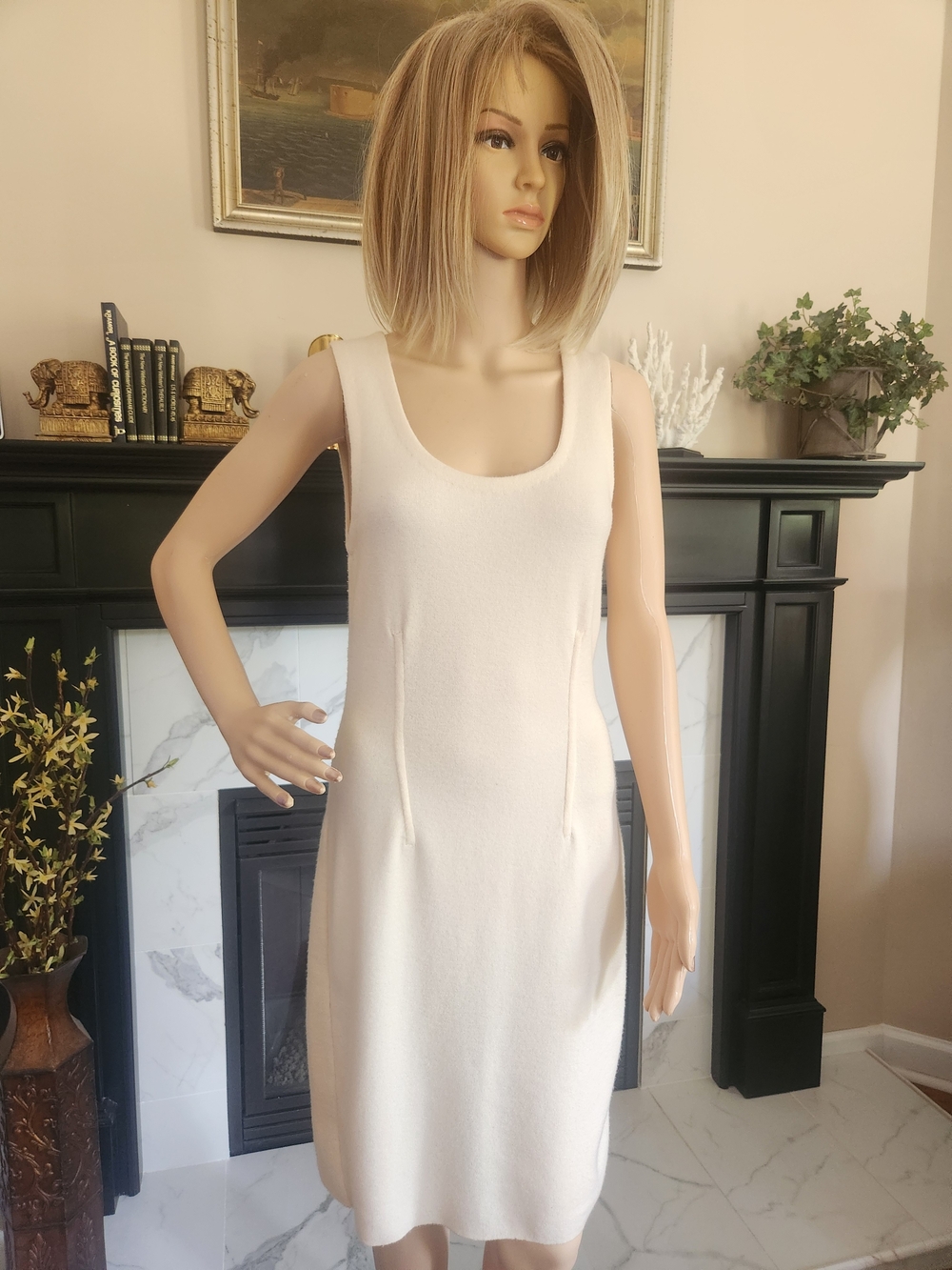 DONNA KARAN Black Label Classic Cream Sleeveless Women’s Dress Sz L